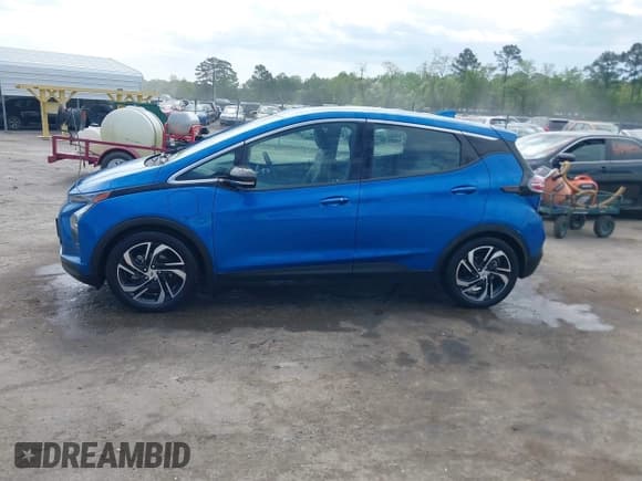 ✅ 2023 Chevrolet Bolt EV 2LT • VIN: 1G1FX6S05P4128607 • Lot: 42081752. Wystawiony na IAAI z przebiegiem 22 551 mil. Bezpłatny archiwum sprzedaży aukcyjnych z USA i szczegółowy raport historii pojazdu na DreamBid. Zdjęcie 14.