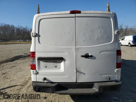 ✅ 2014 Nissan NV S • VIN: 1N6BF0KL9EN108123 • Lot: 52351175. Wystawiony na Copart z przebiegiem 195 767 mil. Bezpłatny archiwum sprzedaży aukcyjnych z USA i szczegółowy raport historii pojazdu na DreamBid. Zdjęcie 6.