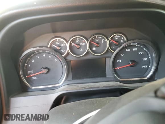 ✅ 2021 Chevrolet Silverado 1500 RST • VIN: 1GCUYEED3MZ167652 • Lot: 92045125. Wystawiony na Copart z przebiegiem Nie podano. Bezpłatny archiwum sprzedaży aukcyjnych z USA i szczegółowy raport historii pojazdu na DreamBid. Zdjęcie 9.