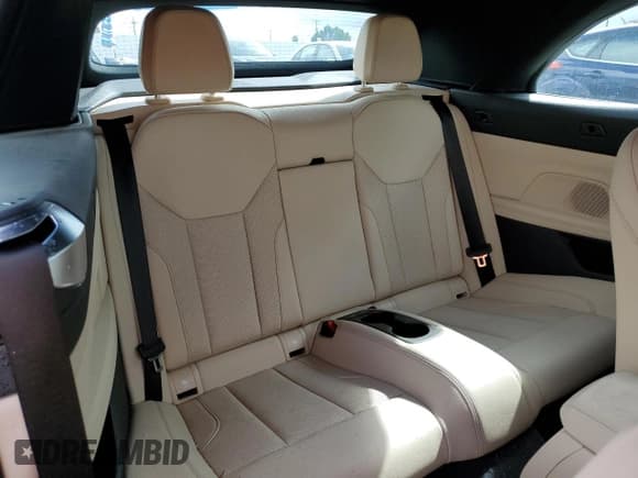 ✅ 2023 BMW 4 Series 430i • VIN: WBA23AT09PCM39690 • Lot: 43609655. Listed on Copart with 11,224 mi. Free auction sales archive from the USA and detailed vehicle history report at DreamBid. Image 10.