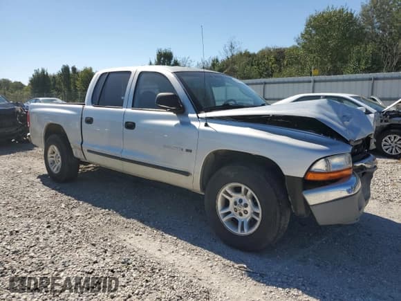 ✅ 2001 Dodge Dakota Sport • VIN: 1B7HL2AN71S237686 • Lot: 86181545. Wystawiony na Copart z przebiegiem 97 019 mil. Bezpłatny archiwum sprzedaży aukcyjnych z USA i szczegółowy raport historii pojazdu na DreamBid. Zdjęcie 4.