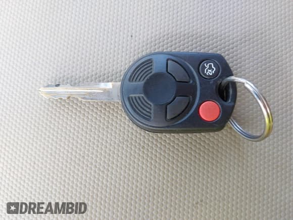 ✅ 2008 Ford Escape Hybrid • VIN: 1FMCU59H98KC70010 • Lot: 42964431. Wystawiony na IAAI z przebiegiem 266 736 mil. Bezpłatny archiwum sprzedaży aukcyjnych z USA i szczegółowy raport historii pojazdu na DreamBid. Zdjęcie 11.