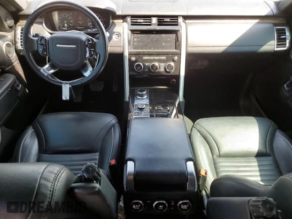 ✅ 2019 Land Rover Discovery HSE Luxury • VIN: SALRT2RV0KA081290 • Lot: 85911145. Wystawiony na Copart z przebiegiem 49 246 mil. Bezpłatny archiwum sprzedaży aukcyjnych z USA i szczegółowy raport historii pojazdu na DreamBid. Zdjęcie 8.