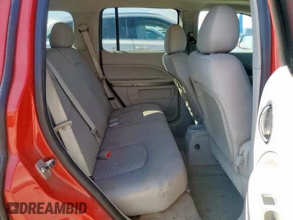 ✅ 2009 Chevrolet HHR 2LT • VIN: 3GNCA53V09S616793 • Lot: 90109285. Listed on Copart with 182,628 mi. Free auction sales archive from the USA and detailed vehicle history report at DreamBid. Image 11.