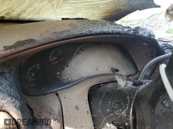 ✅ 2001 Ford F-150 XL • VIN: 1FTZF17281KA17119 • Lot: 62783255. Listed on Copart with Not provided. Free auction sales archive from the USA and detailed vehicle history report at DreamBid. Image 9.