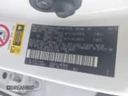 ✅ 2019 Toyota Highlander Limited • VIN: 5TDDZRFH9KS972799 • Lot: 42675544. Wystawiony na IAAI z przebiegiem 49 921 mil. Bezpłatny archiwum sprzedaży aukcyjnych z USA i szczegółowy raport historii pojazdu na DreamBid. Zdjęcie 9.