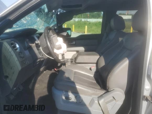 ✅ 2012 Ford F-150 XLT • VIN: 1FTFW1EF9CFB99837 • Lot: 80922235. Wystawiony na Copart z przebiegiem 117 396 mil. Bezpłatny archiwum sprzedaży aukcyjnych z USA i szczegółowy raport historii pojazdu na DreamBid. Zdjęcie 7.