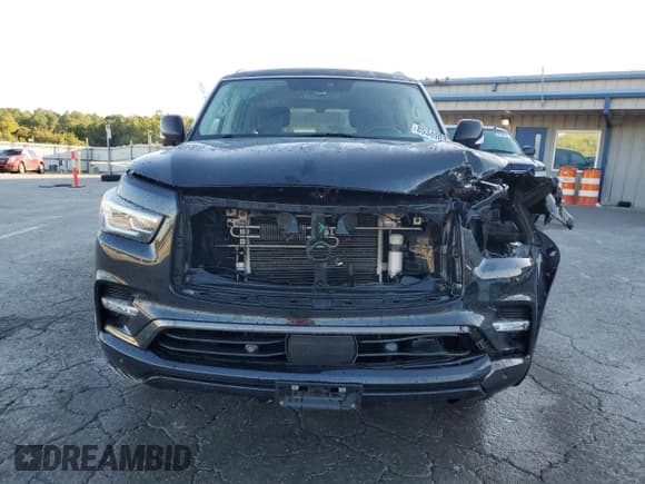 ✅ 2021 Infiniti QX80 Luxe • VIN: JN8AZ2AF1M9715593 • Lot: 85349035. Wystawiony na Copart z przebiegiem 151 055 mil. Bezpłatny archiwum sprzedaży aukcyjnych z USA i szczegółowy raport historii pojazdu na DreamBid. Zdjęcie 5.