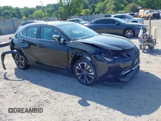 ✅ 2025 Lexus UX 300h • VIN: JTHUCJDH3S2005889 • Lot: 42669915. Listed on IAAI with 8,625 mi. Free auction sales archive from the USA and detailed vehicle history report at DreamBid. Image 1.