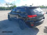 ✅ 2018 Jeep Grand Cherokee Altitude • VIN: 1C4RJEAG4JC408000 • Lot: 43007681. Wystawiony na IAAI z przebiegiem 73 437 mil. Bezpłatny archiwum sprzedaży aukcyjnych z USA i szczegółowy raport historii pojazdu na DreamBid. Zdjęcie 3.