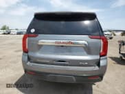 ✅ 2022 GMC Yukon SLE • VIN: 1GKS2AKT3NR265745 • Lot: 68873775. Wystawiony na Copart z przebiegiem 37 384 mil. Bezpłatny archiwum sprzedaży aukcyjnych z USA i szczegółowy raport historii pojazdu na DreamBid. Zdjęcie 6.