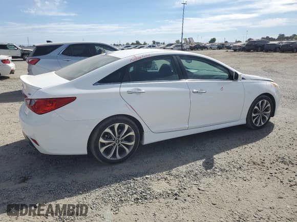 ✅ 2014 Hyundai Sonata Limited • VIN: 5NPEC4AB7EH843899 • Lot: 74359914. Listed on Copart with 127,603 mi. Free auction sales archive from the USA and detailed vehicle history report at DreamBid. Image 3.