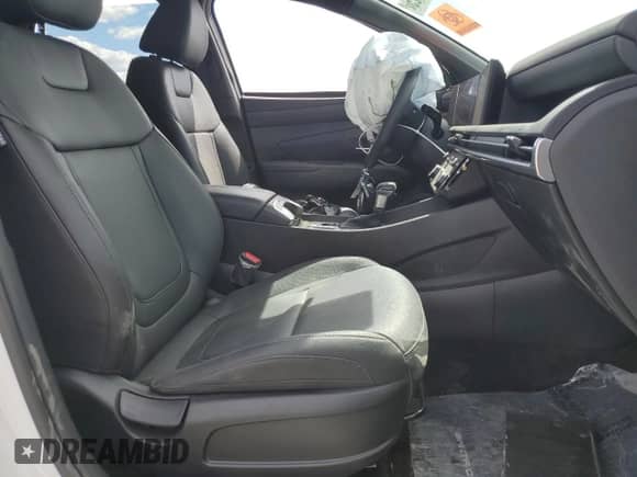 2025 Hyundai Santa Cruz SEL with VIN 5NTJBDDE7SH126553, listed as a Copart auction lot 67844125 with 9,342 mi miles and Salvage title. Bid and sale history available at DreamBid. Image 7.