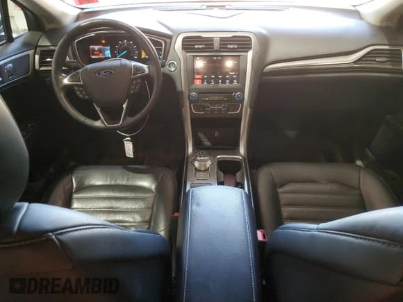 ✅ 2017 Ford Fusion SE • VIN: 3FA6P0T97HR331711 • Lot: 70916375. Listed on Copart with 100,027 mi. Free auction sales archive from the USA and detailed vehicle history report at DreamBid. Image 8.