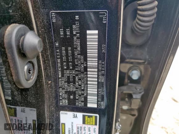 ✅ 2024 Toyota Corolla Cross XLE • VIN: 7MUDAAAG7RV082616 • Лот: 84710335. Опубликован ранее на Copart с пробегом 17 282 миль. Бесплатный доступ к архиву аукционных продаж из США и подробный отчёт об истории автомобиля на DreamBid. Изображение 13.