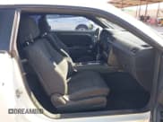 ✅ 2011 Dodge Challenger • VIN: 2B3CJ4DG4BH576375 • Lot: 43348348. Wystawiony na IAAI z przebiegiem 233 424 mil. Bezpłatny archiwum sprzedaży aukcyjnych z USA i szczegółowy raport historii pojazdu na DreamBid. Zdjęcie 5.