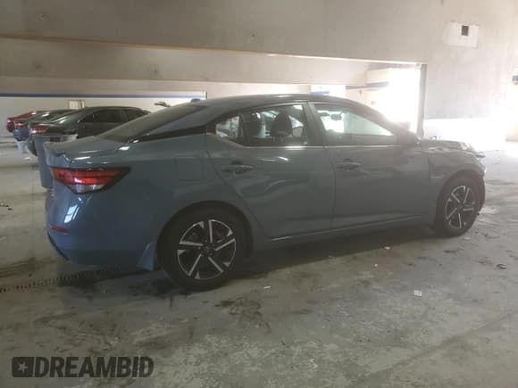 ✅ 2025 Nissan Sentra SV • VIN: 3N1AB8CV6SY213082 • Лот: 89721075. Опубликован ранее на Copart с пробегом 2 884 миль. Бесплатный доступ к архиву аукционных продаж из США и подробный отчёт об истории автомобиля на DreamBid. Изображение 3.