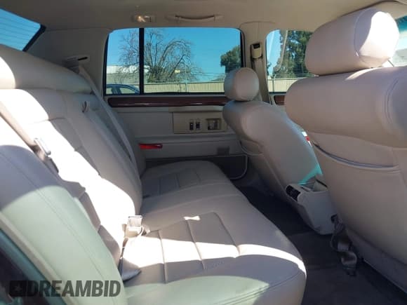 ✅ 1995 Cadillac Concours • VIN: 1G6KF52Y7SU257016 • Лот: 41626916. Опубликован ранее на IAAI с пробегом 105 351 миль. Бесплатный доступ к архиву аукционных продаж из США и подробный отчёт об истории автомобиля на DreamBid. Изображение 8.