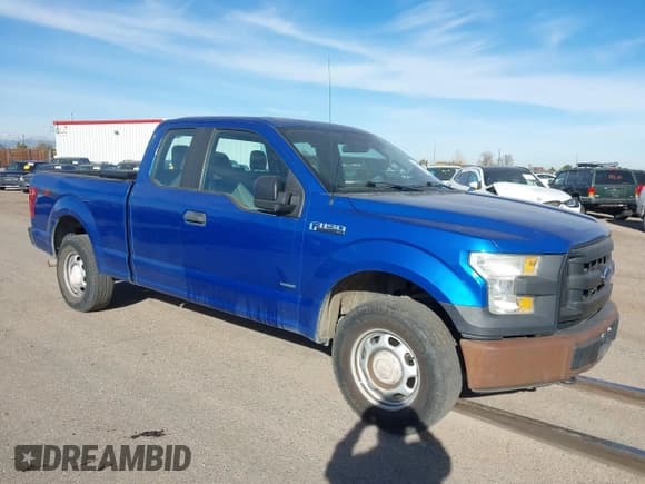 ✅ 2016 Ford F-150 XL • VIN: 1FTEX1EP7GFC07845 • Lot: 43534287. Wystawiony na IAAI z przebiegiem 194 926 mil. Bezpłatny archiwum sprzedaży aukcyjnych z USA i szczegółowy raport historii pojazdu na DreamBid. Zdjęcie 1.