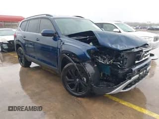 ✅ 2023 Volkswagen Atlas SE • VIN: 1V2WR2CA3PC507742 • Lot: 41282782. Wystawiony na IAAI z przebiegiem 26 052 mil. Bezpłatny archiwum sprzedaży aukcyjnych z USA i szczegółowy raport historii pojazdu na DreamBid. Zdjęcie 1.