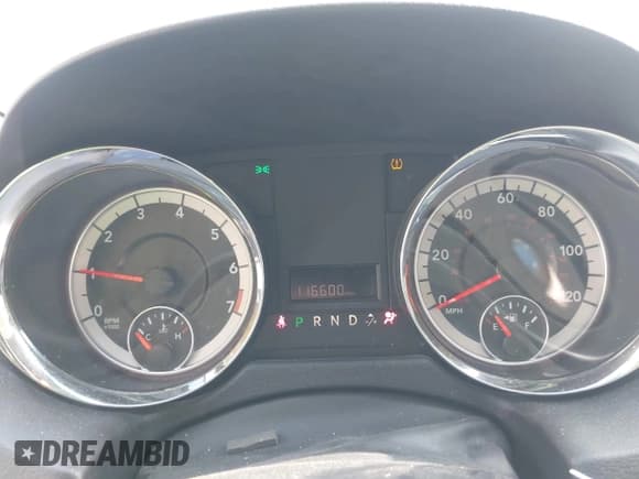 ✅ 2016 Dodge Grand Caravan SE • VIN: 2C4RDGBG1GR314965 • Lot: 43544894. Wystawiony na IAAI z przebiegiem 116 600 mil. Bezpłatny archiwum sprzedaży aukcyjnych z USA i szczegółowy raport historii pojazdu na DreamBid. Zdjęcie 7.