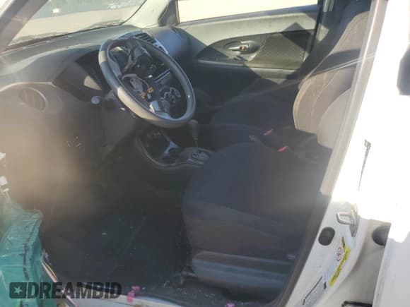 ✅ 2009 Scion xD • VIN: JTKKU10469J048060 • Lot: 86410065. Listed on Copart with Not provided. Free auction sales archive from the USA and detailed vehicle history report at DreamBid. Image 7.