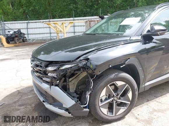 2025 Hyundai Tucson SEL с VIN 3KMJBCDE4SE004887, выставлен на аукционе IAAI как лот 42592042 с пробегом 7 147 миль миль и . История ставок и продаж доступна на DreamBid. Изображение 6.