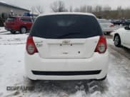 ✅ 2009 Chevrolet Aveo 1LT • VIN: KL1TD66E29B621062 • Lot: 45972655. Wystawiony na Copart z przebiegiem 120 997 mil. Bezpłatny archiwum sprzedaży aukcyjnych z USA i szczegółowy raport historii pojazdu na DreamBid. Zdjęcie 6.
