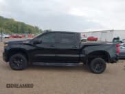 ✅ 2021 Chevrolet Silverado 1500 Custom Trail Boss • VIN: 1GCPYCEF4MZ280352 • Lot: 43280365. Wystawiony na IAAI z przebiegiem 100 715 mil. Bezpłatny archiwum sprzedaży aukcyjnych z USA i szczegółowy raport historii pojazdu na DreamBid. Zdjęcie 14.