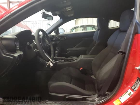 ✅ 2024 Toyota 86 • VIN: JF1ZNBB17R8753717 • Lot: 69826045. Listed on Copart with 11,051 mi. Free auction sales archive from the USA and detailed vehicle history report at DreamBid. Image 7.