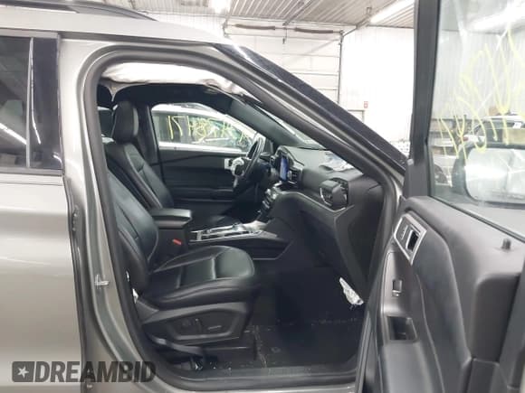 ✅ 2020 Ford Explorer XLT • VIN: 1FMSK8DH4LGC26745 • Лот: 43478471. Опубликован ранее на IAAI с пробегом 68 024 миль. Бесплатный доступ к архиву аукционных продаж из США и подробный отчёт об истории автомобиля на DreamBid. Изображение 5.