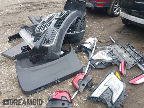 ✅ 2022 GMC Terrain SLT • VIN: 3GKALVEV1NL187387 • Лот: 41694909. Опубликован ранее на IAAI с пробегом 45 852 миль. Бесплатный доступ к архиву аукционных продаж из США и подробный отчёт об истории автомобиля на DreamBid. Изображение 12.