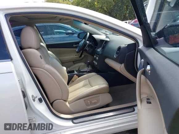 ✅ 2013 Nissan Maxima SV • VIN: 1N4AA5AP7DC840877 • Lot: 43202365. Listed on IAAI with 224,434 mi. Free auction sales archive from the USA and detailed vehicle history report at DreamBid. Image 5.