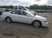 ✅ 2002 Acura TL Type S • VIN: 19UUA56802A009563 • Lot: 86636115. Listed on Copart with 170,499 mi. Free auction sales archive from the USA and detailed vehicle history report at DreamBid. Image 4.