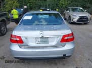 ✅ 2010 Mercedes-Benz E 350 Luxury • VIN: WDDHF8HB7AA064088 • Lot: 42960243. Listed on IAAI with 98,530 mi. Free auction sales archive from the USA and detailed vehicle history report at DreamBid. Image 16.