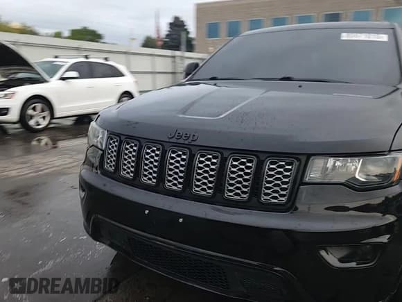 ✅ 2018 Jeep Grand Cherokee Upland • VIN: 1C4RJFAG3JC342769 • Lot: 85571015. Listed on Copart with 94,407 mi. Free auction sales archive from the USA and detailed vehicle history report at DreamBid. Image 14.