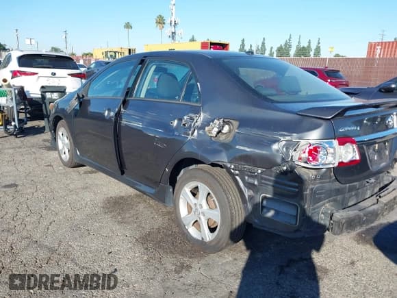 ✅ 2012 Toyota Corolla LE • VIN: 2T1BU4EE8CC909798 • Lot: 43541336. Listed on IAAI with 97,638 mi. Free auction sales archive from the USA and detailed vehicle history report at DreamBid. Image 3.
