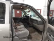 ✅ 2003 Chevrolet Suburban LS • VIN: 3GNFK16ZX3G209916 • Лот: 42632723. Опубликован ранее на IAAI с пробегом 188 209 миль. Бесплатный доступ к архиву аукционных продаж из США и подробный отчёт об истории автомобиля на DreamBid. Изображение 5.