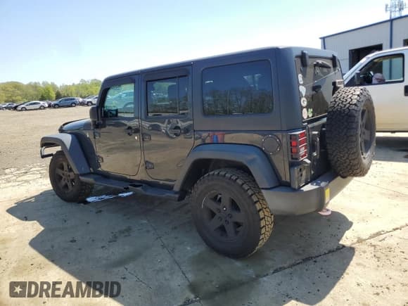 ✅ 2016 Jeep Wrangler Unlimited Sport • VIN: 1C4BJWDG9GL229477 • Лот: 55034825. Опубликован ранее на Copart с пробегом 121 783 миль. Бесплатный доступ к архиву аукционных продаж из США и подробный отчёт об истории автомобиля на DreamBid. Изображение 2.
