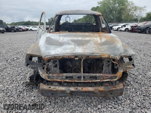 2005 Dodge Dakota SLT с VIN 1D7HE42K45S304962, выставлен на аукционе Copart как лот 69011065 с пробегом Не указан миль и На запчасти • Non repairable. История ставок и продаж доступна на DreamBid. Изображение 5.