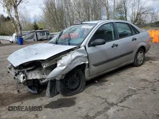 ✅ 2004 Ford Focus LX • VIN: 1FAFP33PX4W132594 • Lot: 65552465. Listed on Copart with 241,041 mi. Free auction sales archive from the USA and detailed vehicle history report at DreamBid. Image 1.