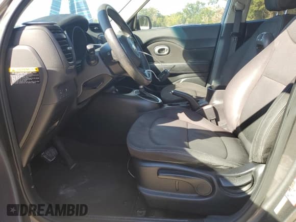 ✅ 2016 Kia Soul • VIN: KNDJN2A26G7327411 • Lot: 87290235. Listed on Copart with 77,908 mi. Free auction sales archive from the USA and detailed vehicle history report at DreamBid. Image 7.