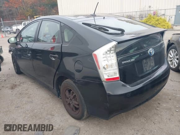 ✅ 2011 Toyota Prius I • VIN: JTDKN3DU2B0319296 • Lot: 43571288. Listed on IAAI with 338,750 mi. Free auction sales archive from the USA and detailed vehicle history report at DreamBid. Image 3.