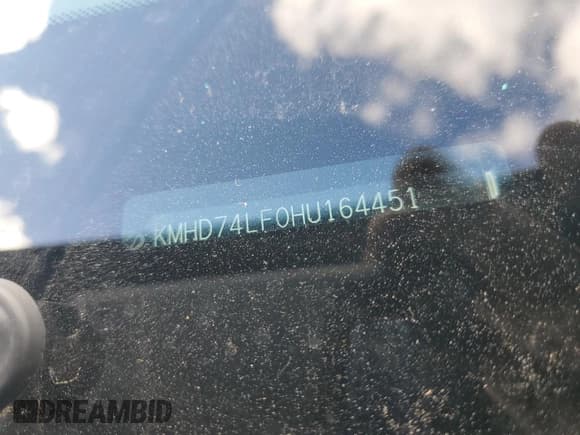 ✅ 2017 Hyundai Elantra SE • VIN: KMHD74LF0HU164451 • Lot: 82663675. Listed on Copart with 108,308 mi. Free auction sales archive from the USA and detailed vehicle history report at DreamBid. Image 13.