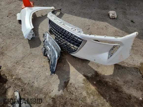 ✅ 2022 Lexus RX 450h • VIN: 2T2JGMDA0NC092777 • Lot: 86330315. Listed on Copart with 59,286 mi. Free auction sales archive from the USA and detailed vehicle history report at DreamBid. Image 13.