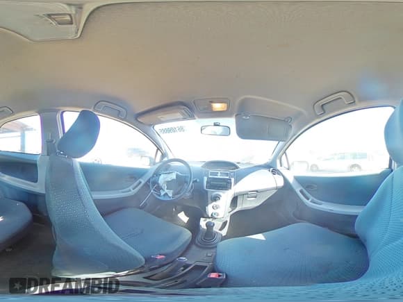 ✅ 2008 Toyota Yaris • VIN: JTDJT923485167676 • Лот: 86109885. Опубликован ранее на Copart с пробегом 175 830 миль. Бесплатный доступ к архиву аукционных продаж из США и подробный отчёт об истории автомобиля на DreamBid. Изображение 16.