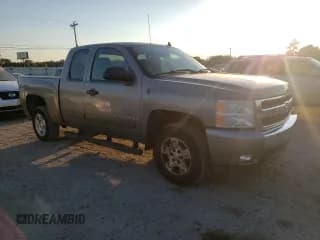 ✅ 2008 Chevrolet Silverado 1500 1LT • VIN: 1GCEC19J78Z129732 • Lot: 75125684. Listed on Copart with 192,640 mi. Free auction sales archive from the USA and detailed vehicle history report at DreamBid. Image 4.