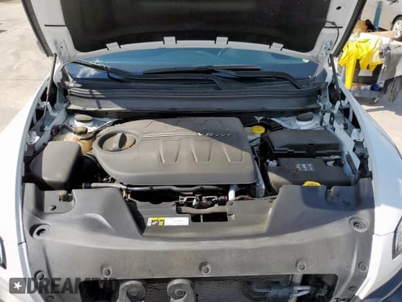 ✅ 2017 Jeep Cherokee L Plus Pkg • VIN: 1C4PJMBS8HW631962 • Лот: 64601905. Опубликован ранее на Copart с пробегом 55 884 миль. Бесплатный доступ к архиву аукционных продаж из США и подробный отчёт об истории автомобиля на DreamBid. Изображение 12.