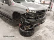 ✅ 2021 Chevrolet Silverado 1500 LT Trail Boss • VIN: 1GCPYFEL2MZ261063 • Лот: 43743393. Опубликован ранее на IAAI с пробегом 76 396 миль. Бесплатный доступ к архиву аукционных продаж из США и подробный отчёт об истории автомобиля на DreamBid. Изображение 6.