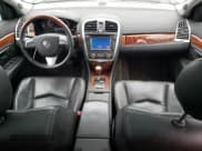 ✅ 2009 Cadillac SRX AWD • VIN: 1GYEE53A090110059 • Lot: 43634185. Wystawiony na Copart z przebiegiem 92 111 mil. Bezpłatny archiwum sprzedaży aukcyjnych z USA i szczegółowy raport historii pojazdu na DreamBid. Zdjęcie 8.